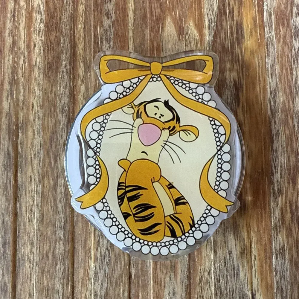 Magnetic Winnie the Poohs Tigger Pop Up Phone Grip